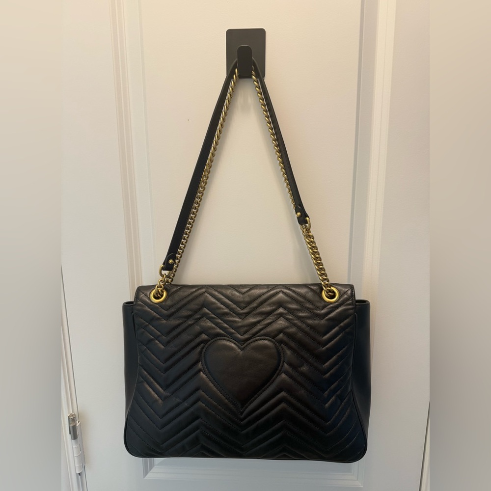 Gucci Marmont GG Large Black Quilted Shoulder Bag with Gold Accents - Picture 2 of 15